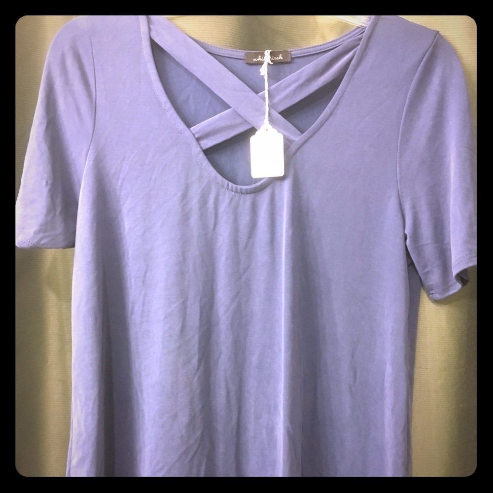 Cross-front women’s tee